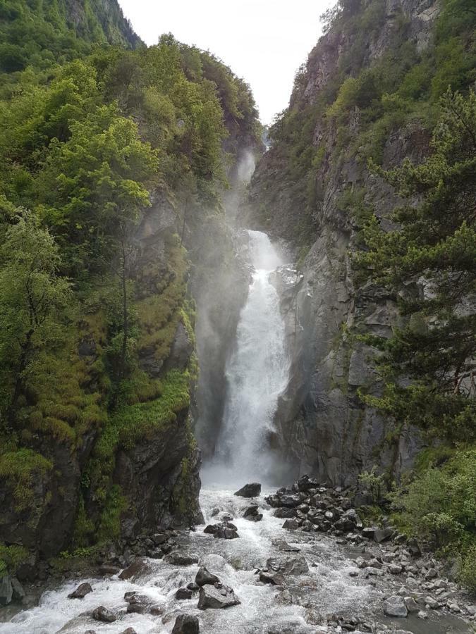 Les Lys Oranges Lejlighed Le Bourg-dʼOisans Eksteriør billede
